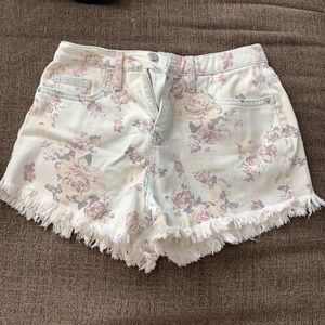 Cute floral denim-style high waist shorts